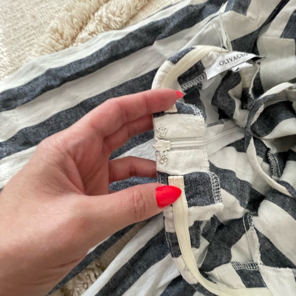 WOMENS NWT NAVY STRIPE HALTER JUMPSUIT - Picture 4 of 8